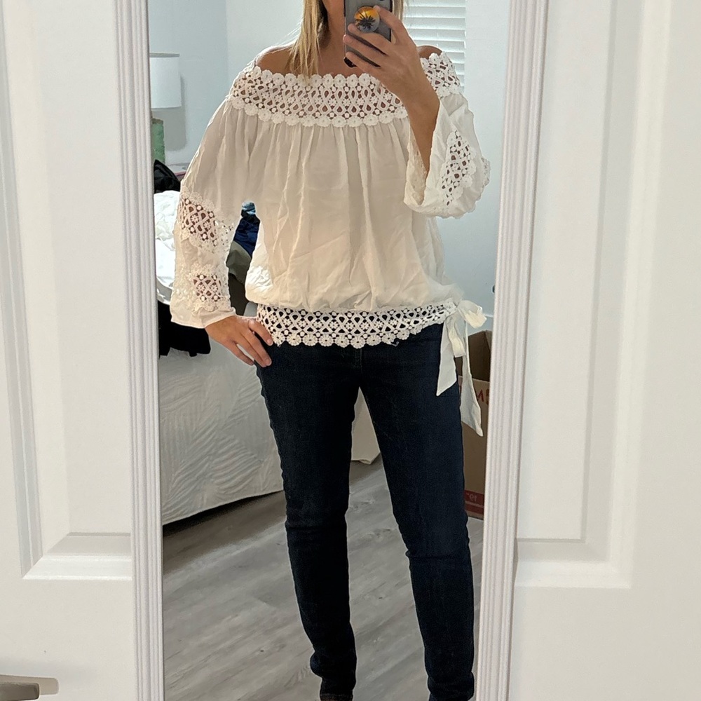 Elegant White Lace Trim Blouse